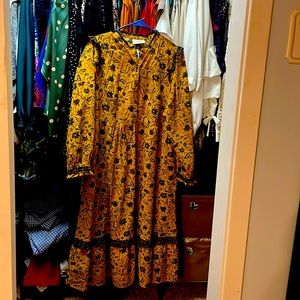 Dress in pure cotton , hardly wore